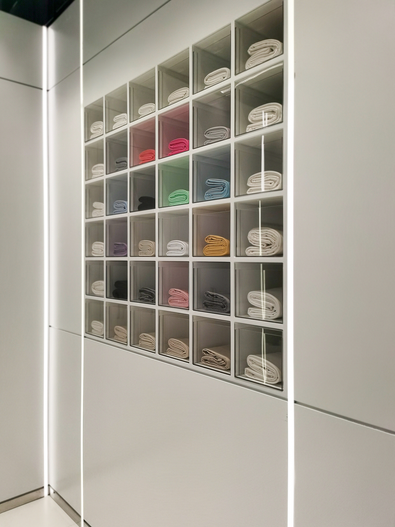 索特照明｜TIANRUI TEXTILE纺织面料空间照明设计