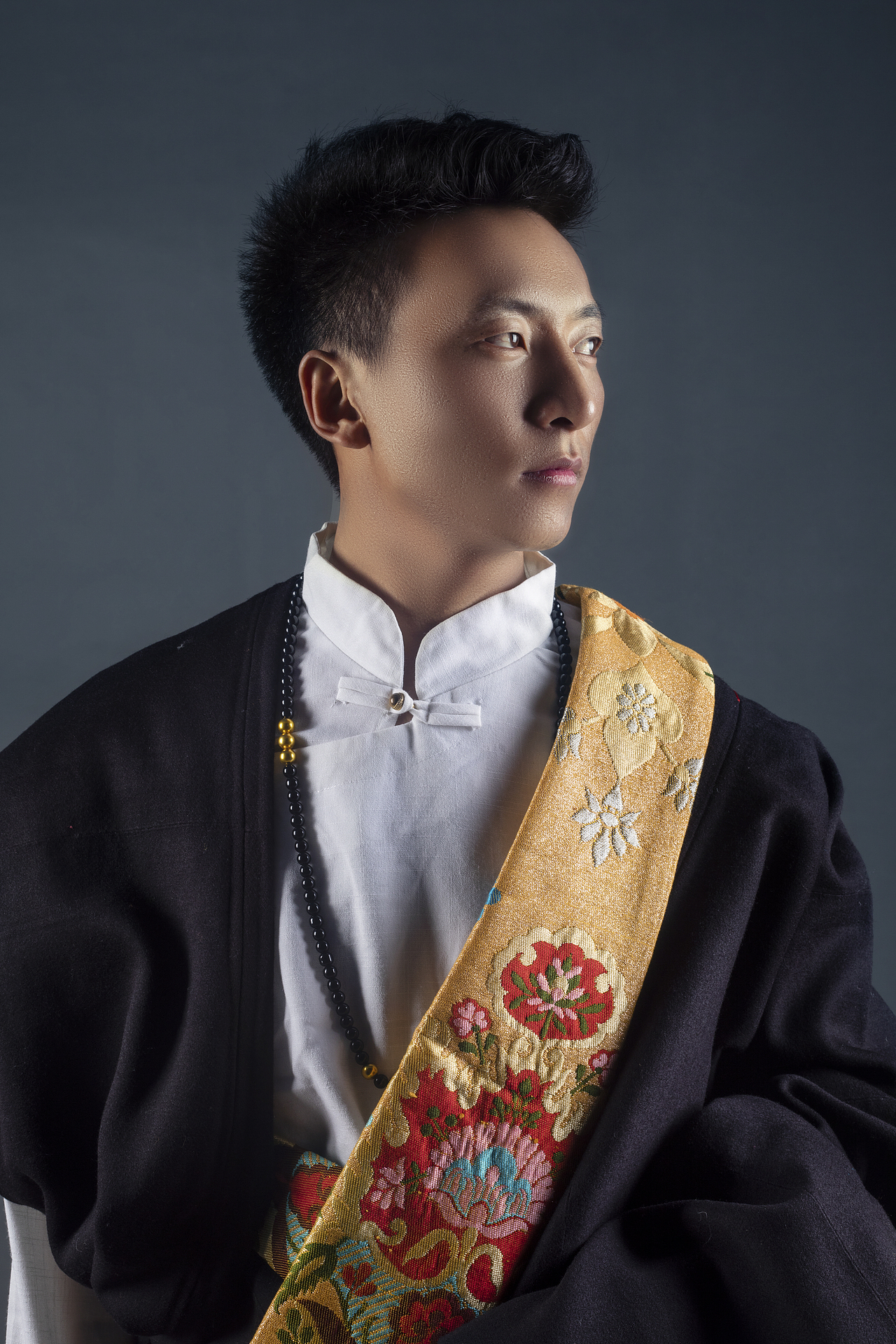 藏族帅哥（图ZMzYxNzQ0MjI4） - 人像摄影 - 站酷设计师黎明摄影师原创素材 - 站酷ZCOOL