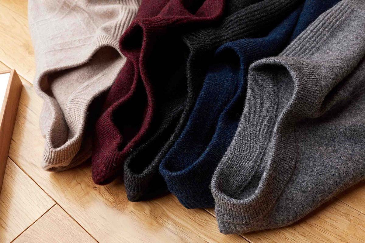 毛衫平铺挂拍 毛衣场景拍摄 羊毛衫静物拍照片（图ZMzIyNzE4NDEy） - 产品摄影 - 站酷设计师影际摄影原创素材 - 站酷ZCOOL