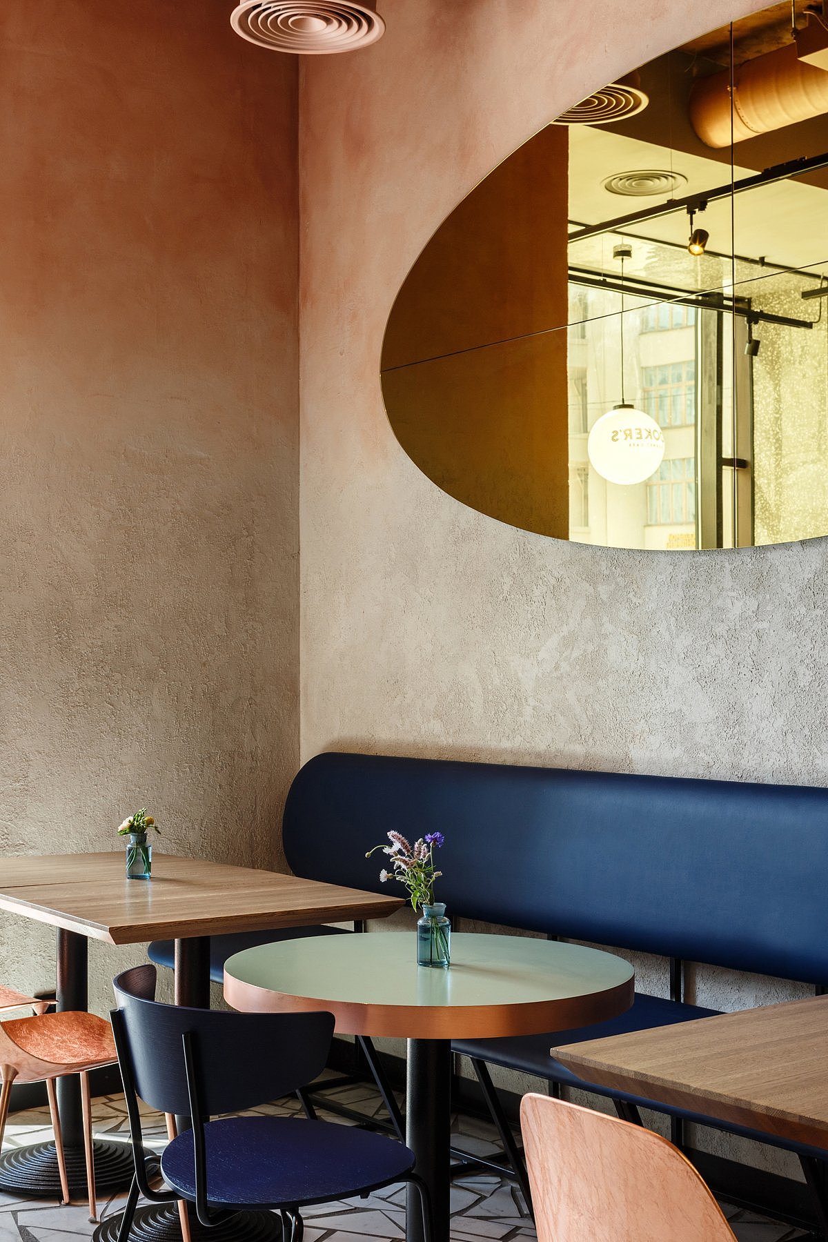 俄罗斯风格咖啡馆餐厅装修设计案例鉴赏——轻奢现代（图ZMzE5NzI4OTc2） - 商业空间设计 - 站酷设计师成都有木设计原创素材 - 站酷ZCOOL