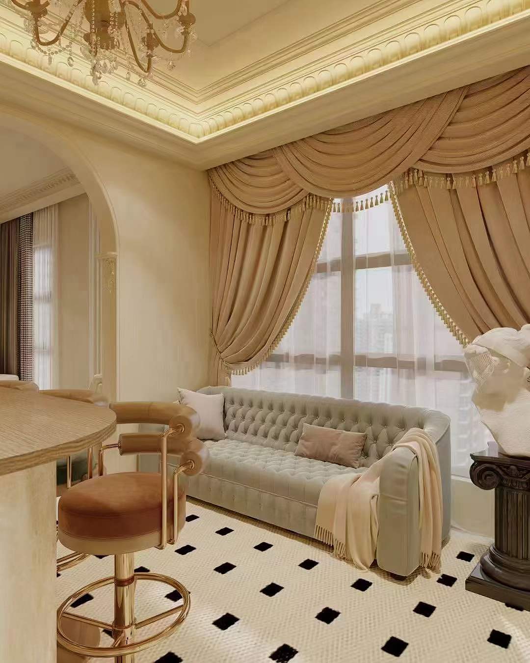 酒店走廊里也能做美甲店💅🏻