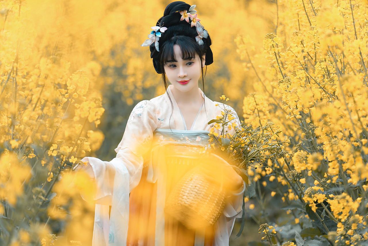 上春山（图ZMzYzNjk3NDQ4） - 时尚/艺术摄影 - 站酷设计师摄影师不可说原创素材 - 站酷ZCOOL