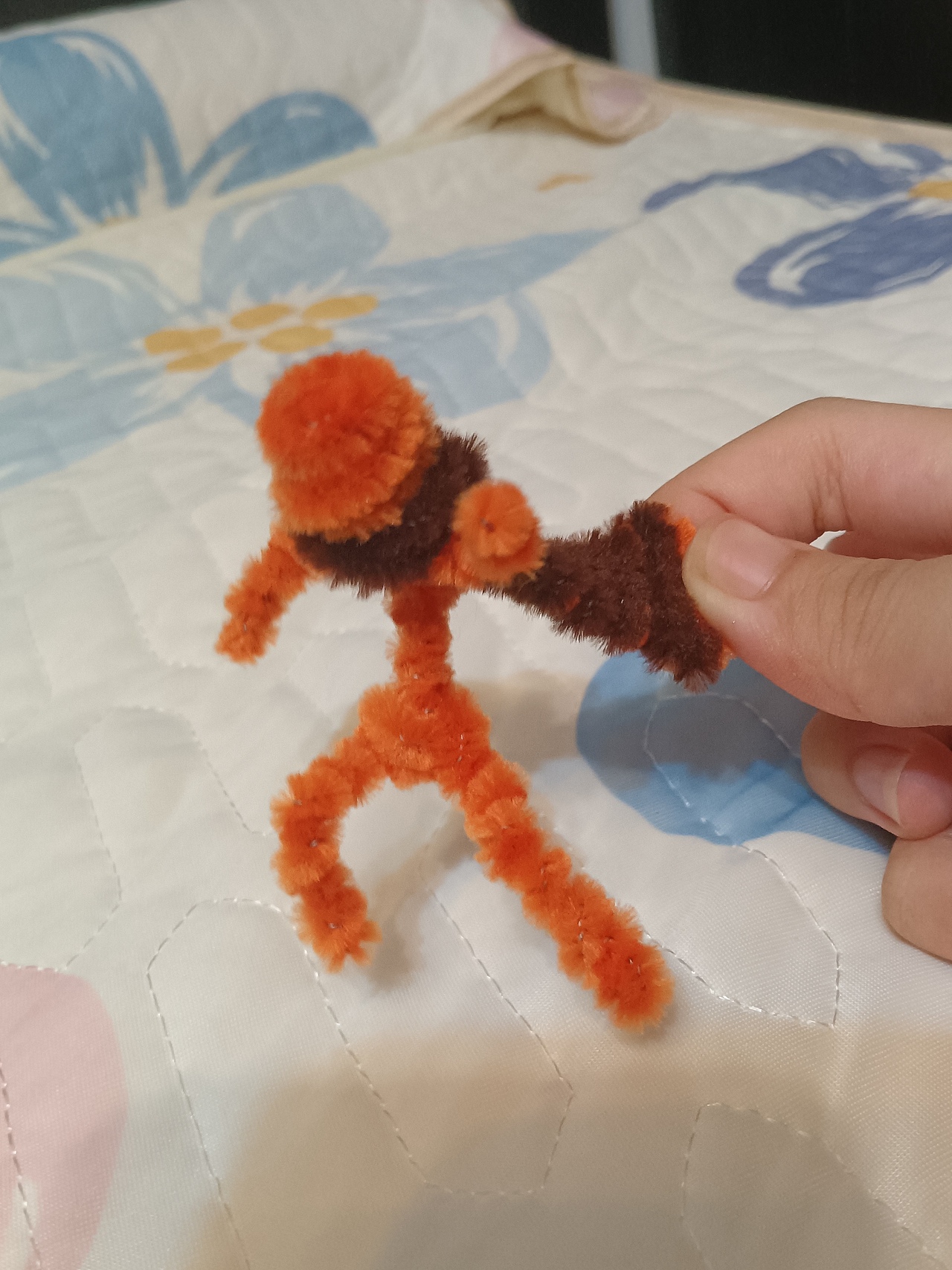 用扭扭棒做的小人儿