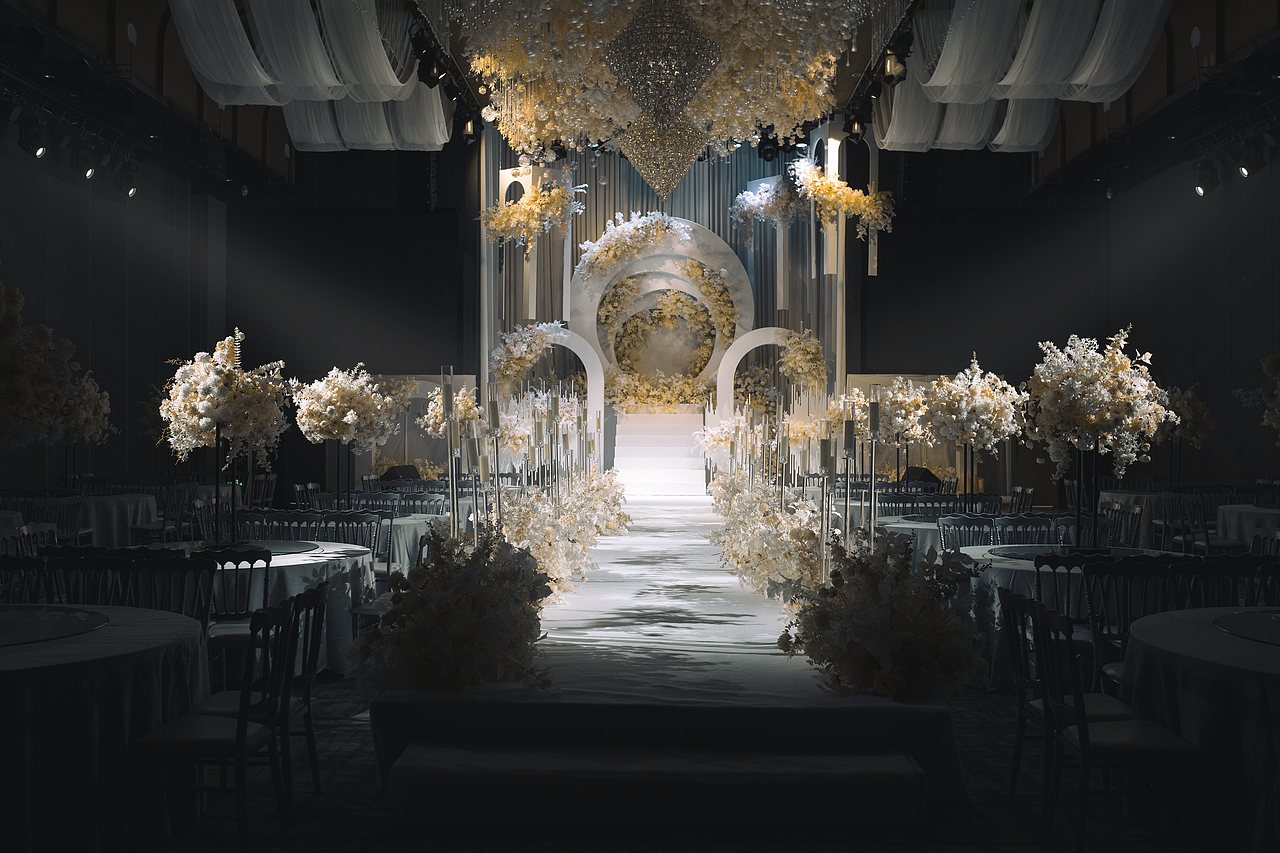 【图片】哈尔滨酒店宴会厅环境空间摄影