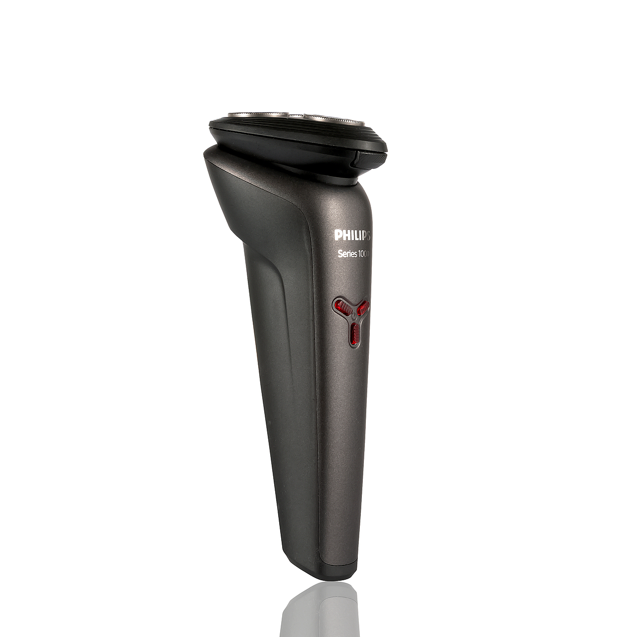 男士刮胡刀白底图拍摄