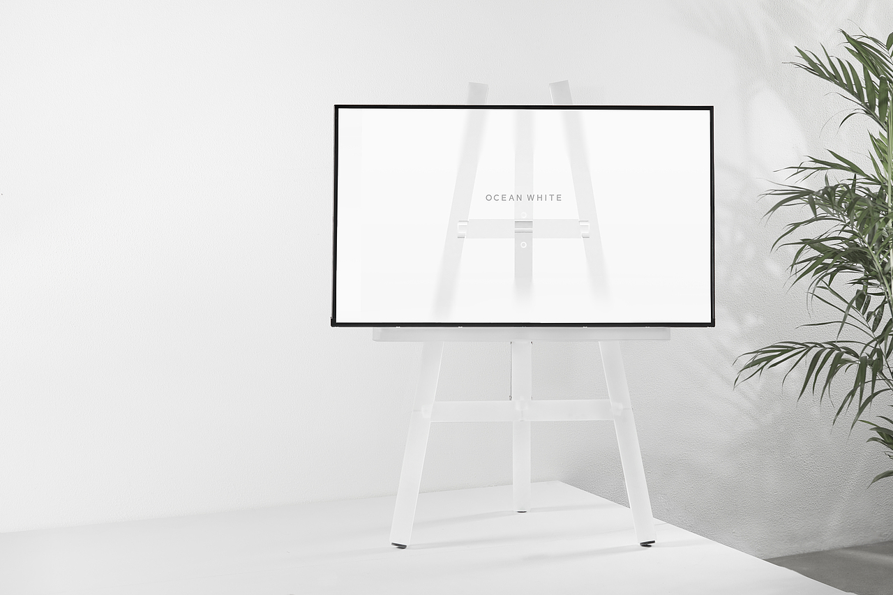 secondwhite_essence of the future（图ZMzQ3MjU4NDA4） - 产品摄影 - 站酷设计师之相创意视觉原创素材 - 站酷ZCOOL