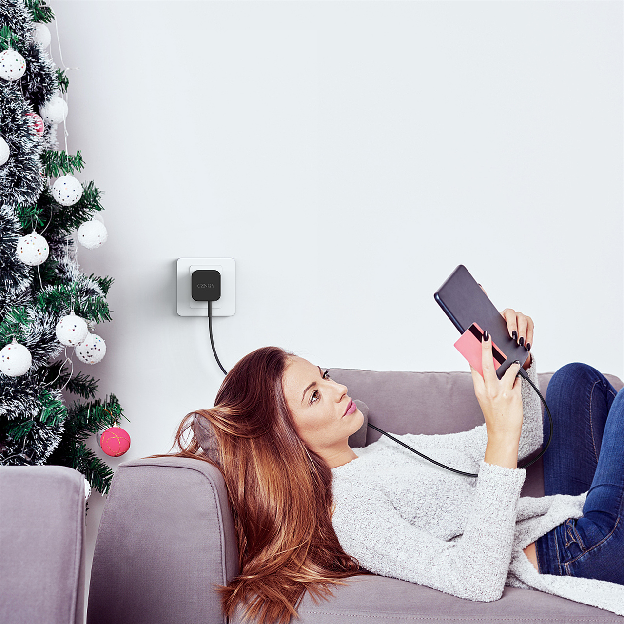 35W充電頭（圖ZMzY1OTIzODg4） - 電商 - 站酷設(shè)計(jì)師cc陳某原創(chuàng)素材 - 站酷ZCOOL