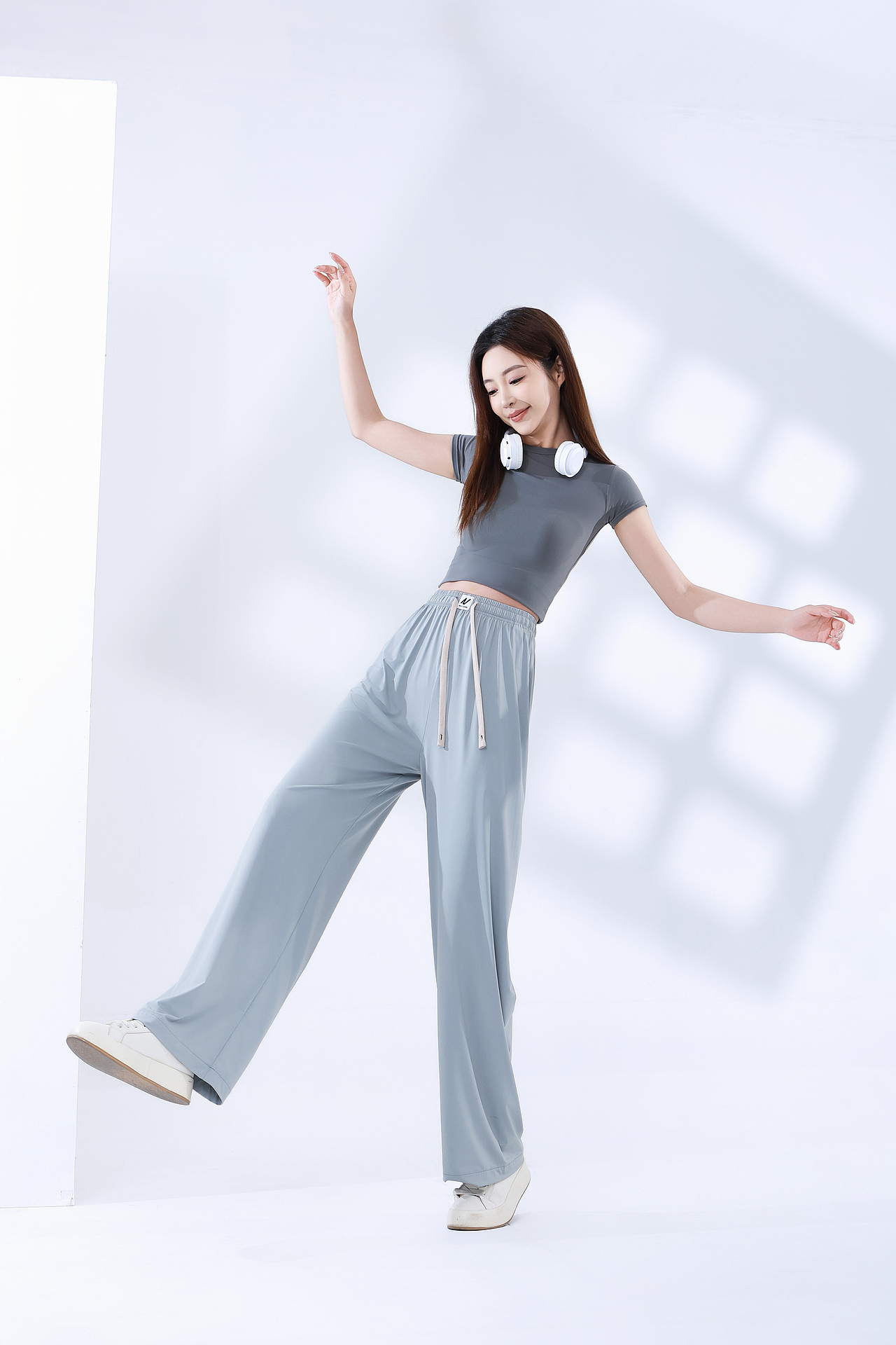 女装拍摄速干裤拍摄