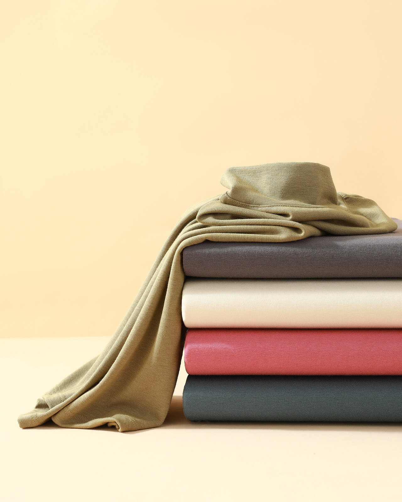 高领打底衫の静物拍摄