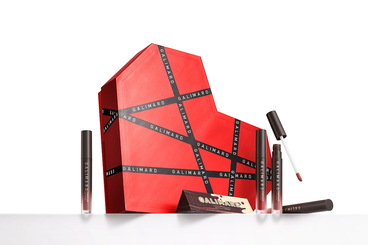 嘉利玛平面拍摄