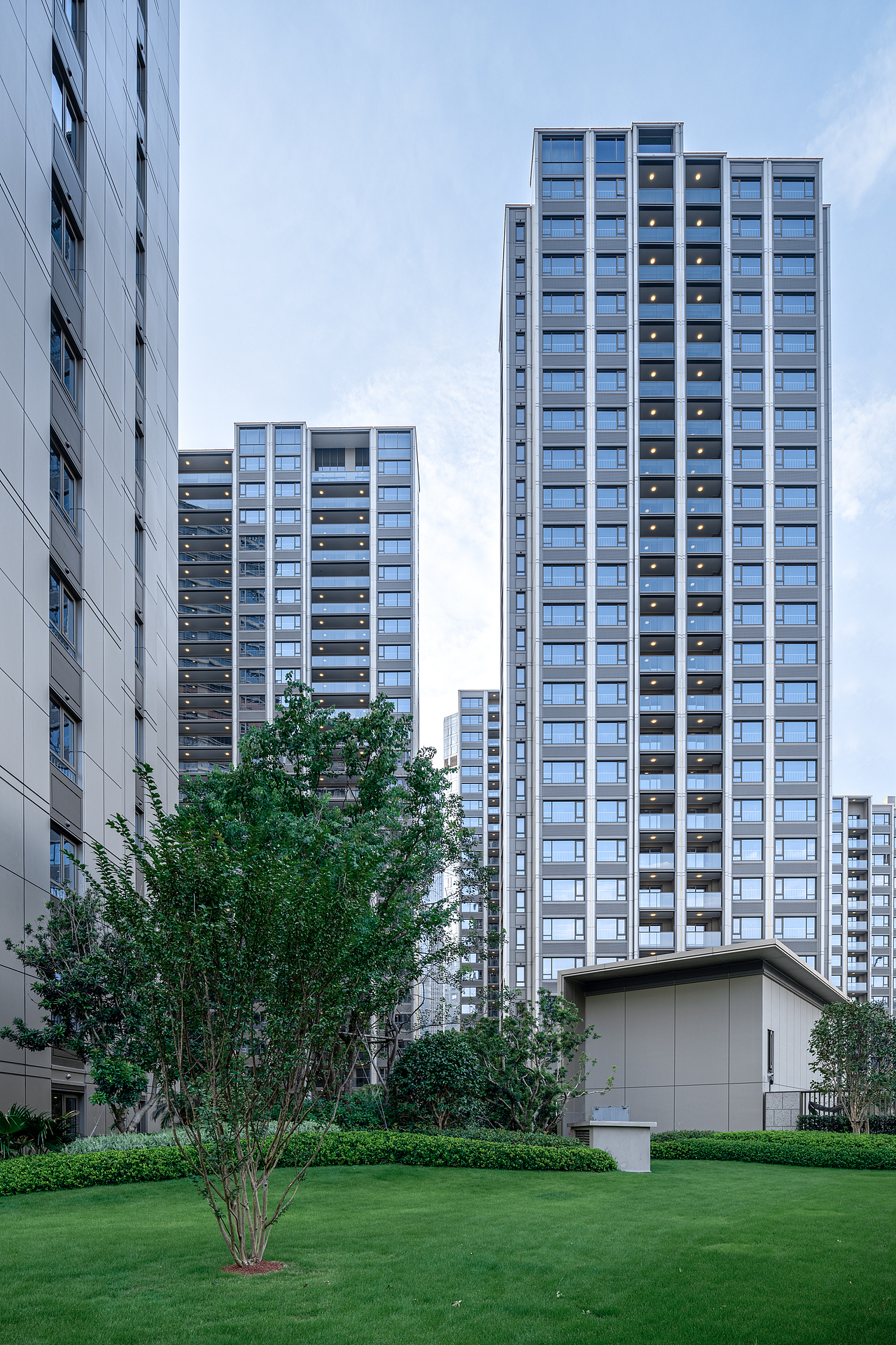 滨江观品（图ZMzQ5NzM2ODc2） - 环境/建筑摄影 - 站酷设计师忙碌的孙工原创素材 - 站酷ZCOOL