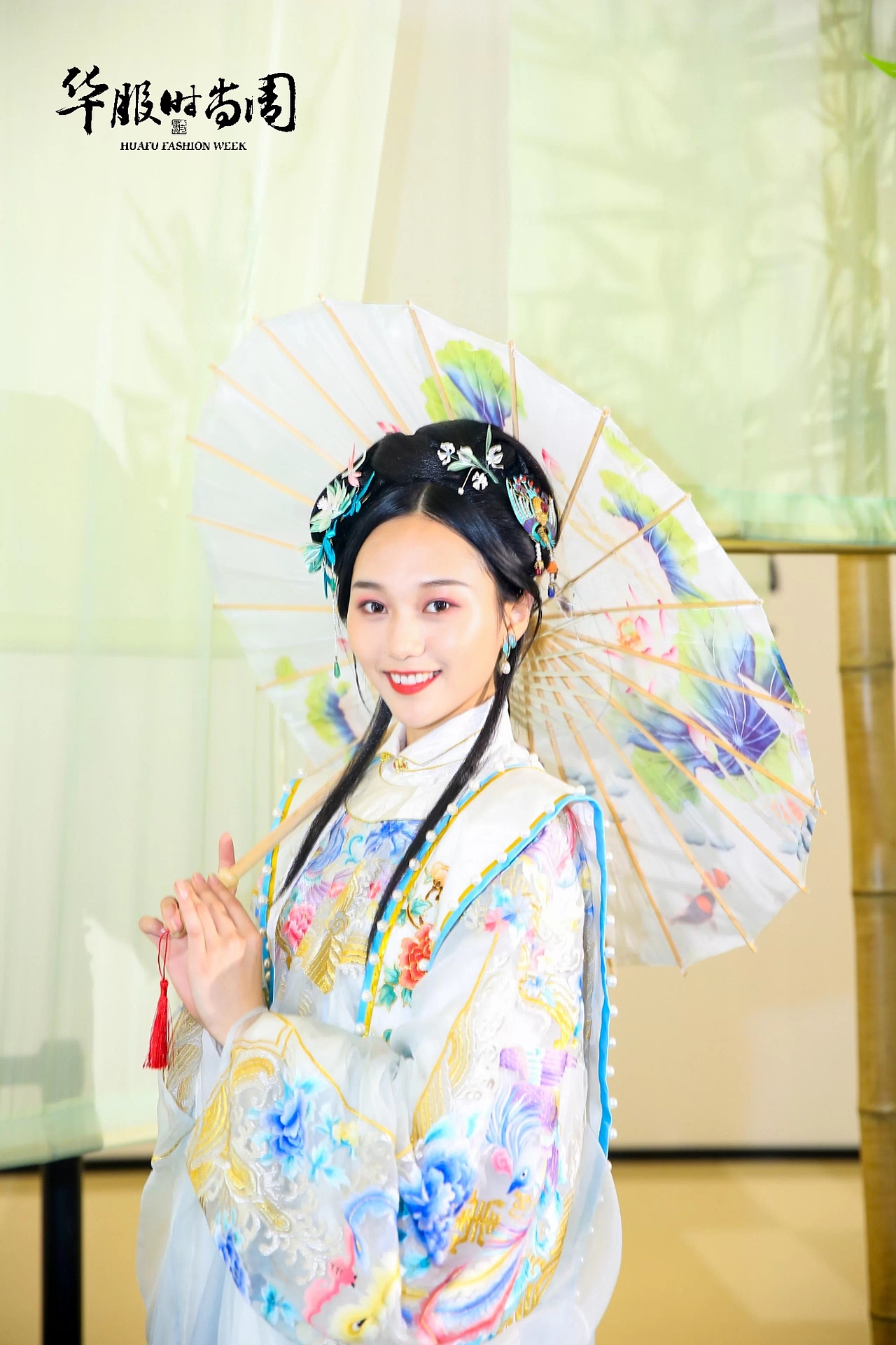 2020杭州湖滨银泰华服时尚周