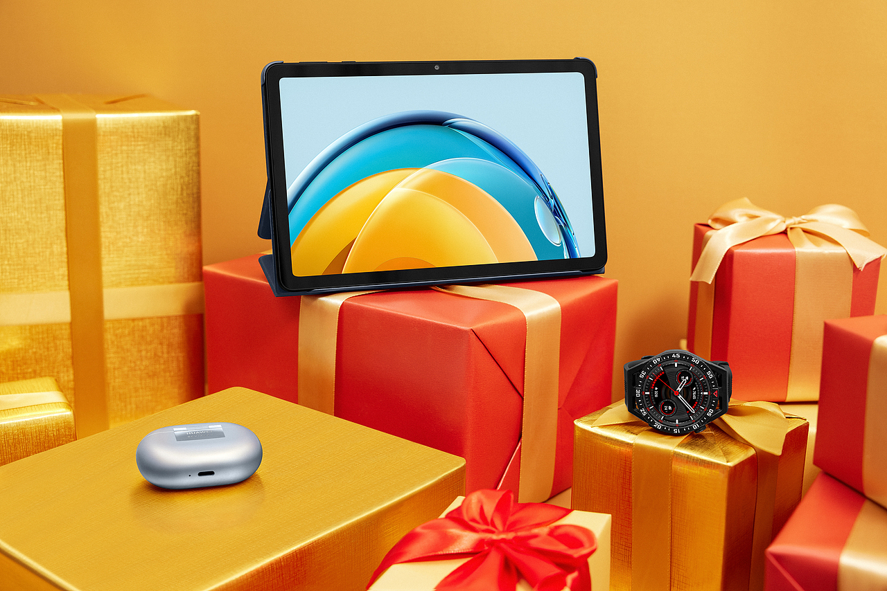 给华为修的圣诞和元旦（图ZMzMxMjE1NTIw） - 修图/后期 - 站酷设计师修图师Ly原创素材 - 站酷ZCOOL