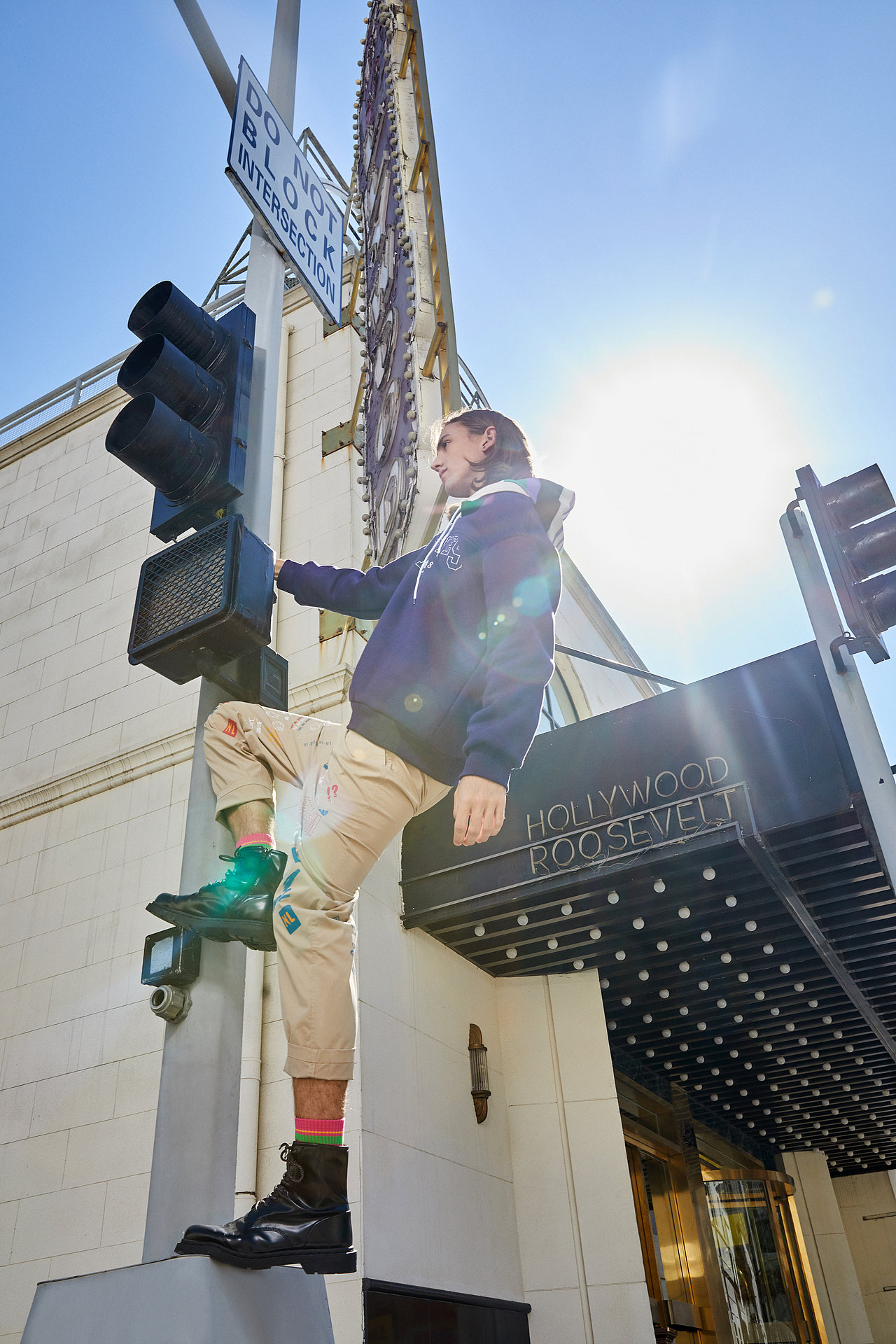 #玩·户外时光#（图ZMzA3ODA5MTA0） - 人像摄影 - 站酷设计师阿朱的乐曲原创素材 - 站酷ZCOOL