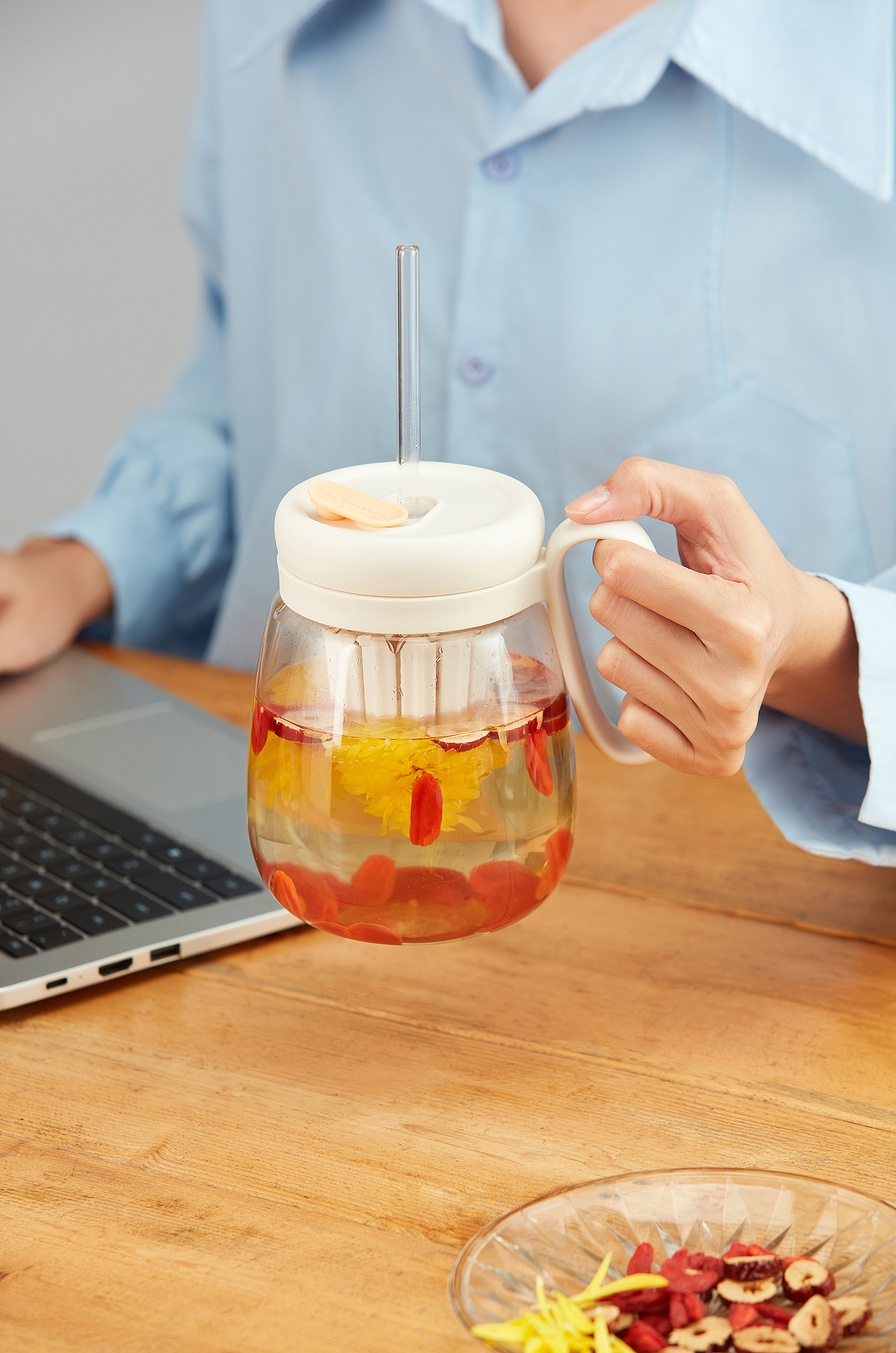 玻璃水壶 & 场景图 | 电商摄影