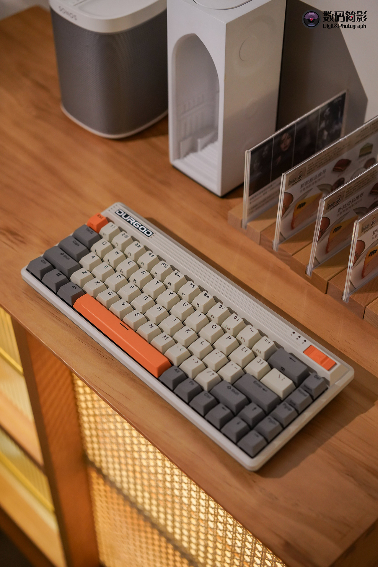 杜伽Fusion机械键盘（图ZMzAzMjc3MjMy） - 产品摄影 - 站酷设计师数码简影原创素材 - 站酷ZCOOL