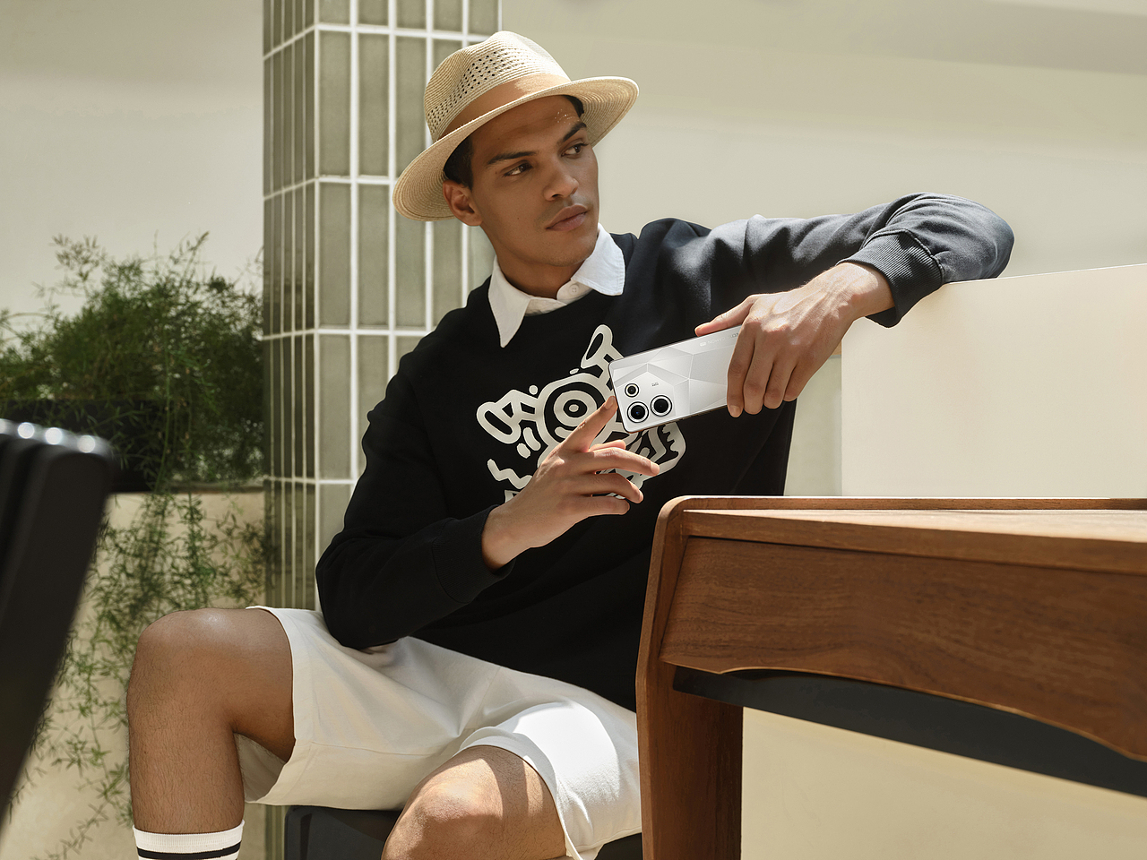 CAMON X Mr.Doodle 原图和成片 Day（图ZMzQ3MDE3Nzg4） - 人像摄影 - 站酷设计师摄影师张开原创素材 - 站酷ZCOOL