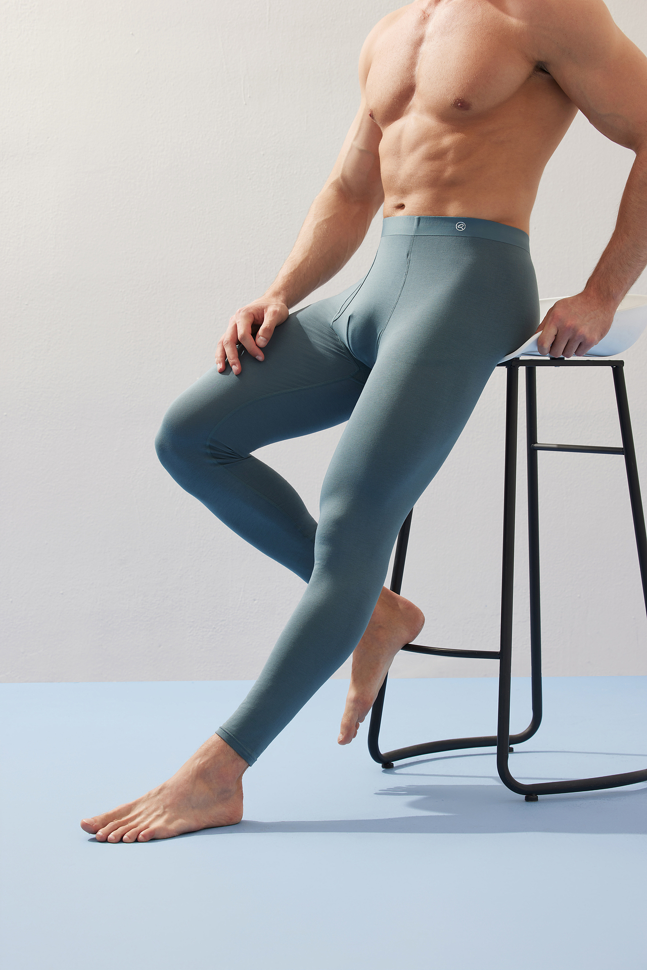 阳光质感的商务保暖内衣拍摄