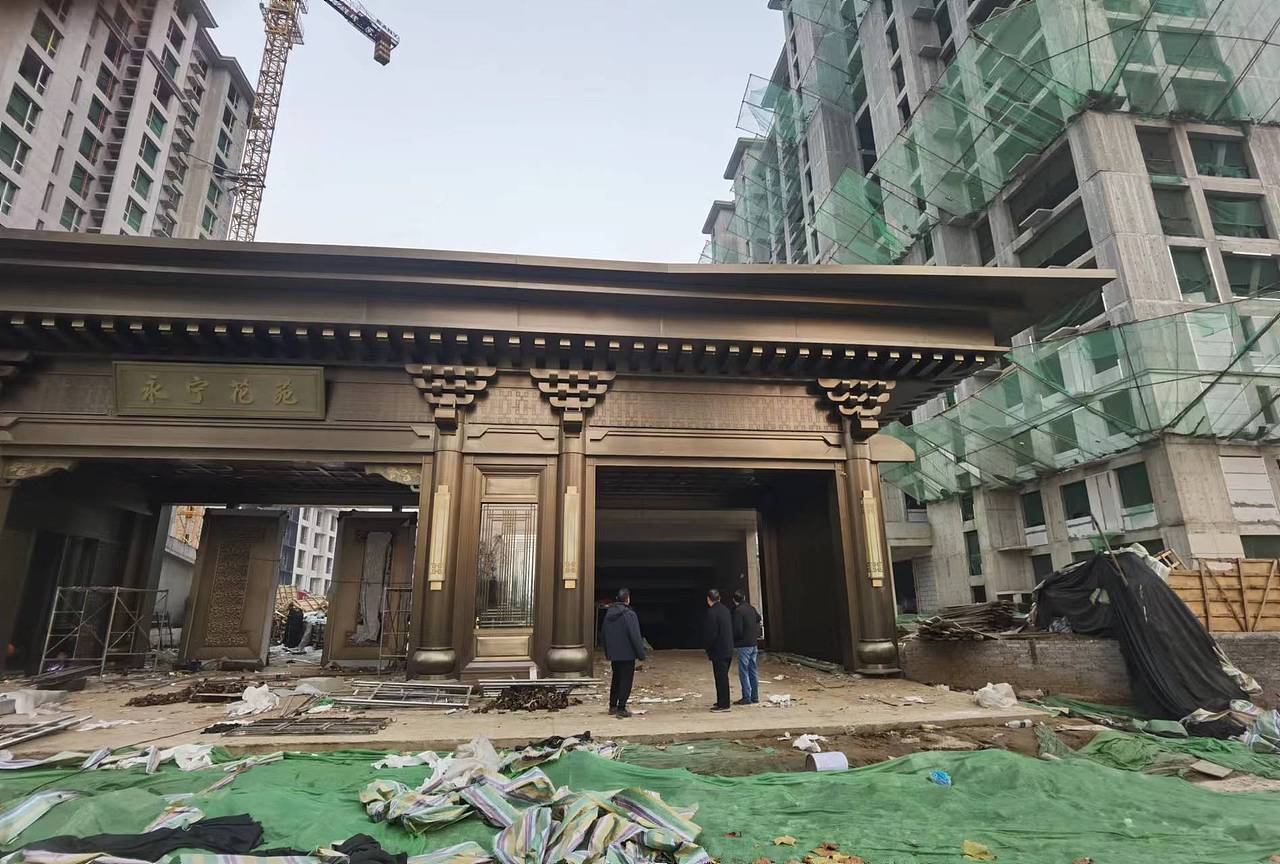 斗拱式屋檐 售楼部小区门楼 中式仿古铜不锈钢斗拱案例