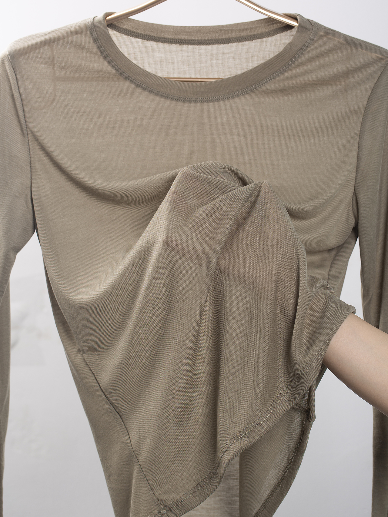 BIMO碧茉 蚕丝蛋白水面膜打底衫