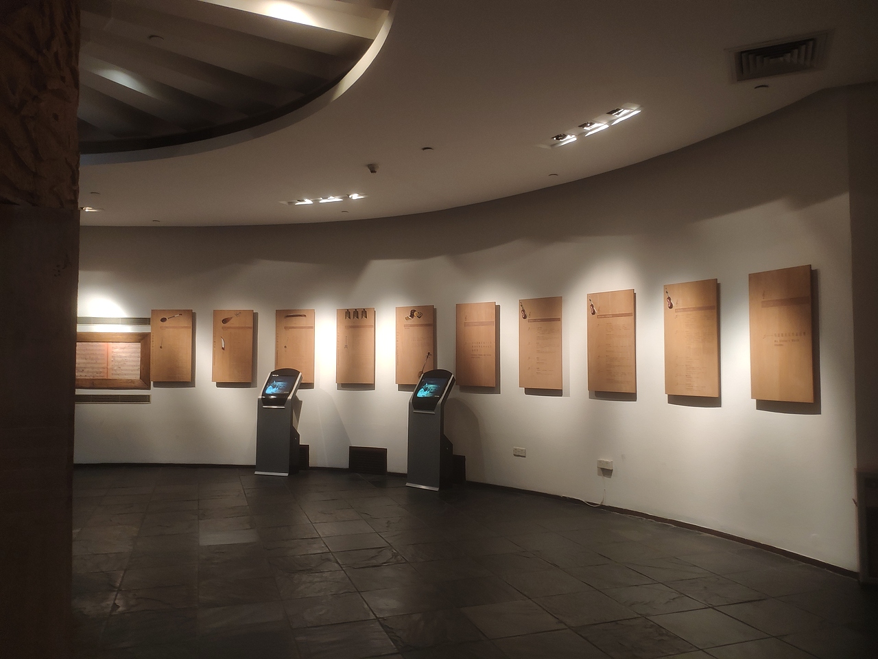 广州-广州艺术博物院（图ZMzAwODA0NTk2） - 展陈设计 - 站酷设计师大湾区五花肉原创素材 - 站酷ZCOOL