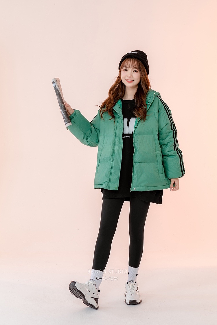 模特丹婷拍摄 羽绒服拍摄 外套拍照