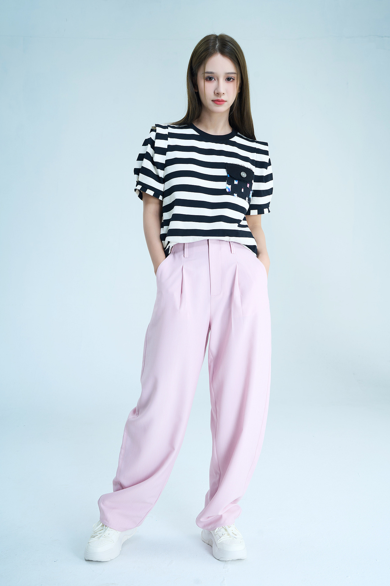 韩系品牌女装lookbook作品 条纹T恤和粉色西裤（图ZMzM5NjU4MDMy） - 人像摄影 - 站酷设计师不只语言原创素材 - 站酷ZCOOL