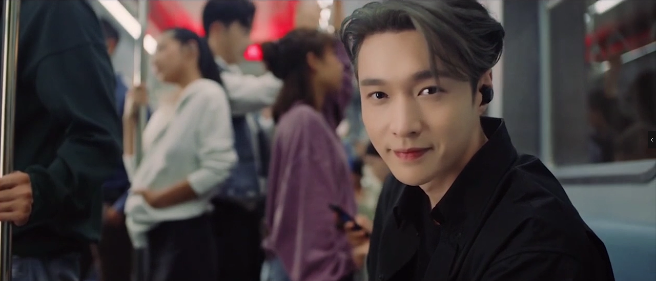 《张艺兴混剪》