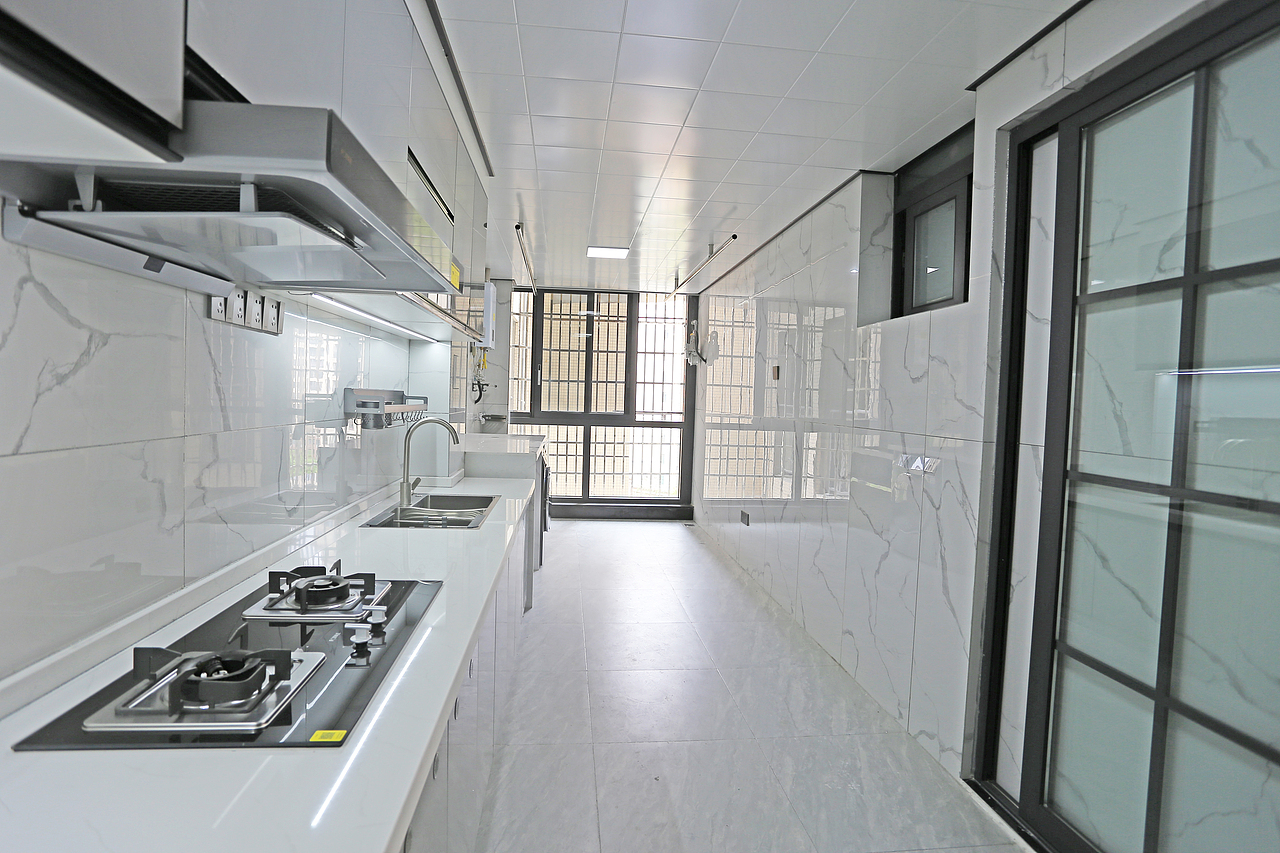 四川岳池龙湖观澜(105平方现代轻奢三居室)实景案例