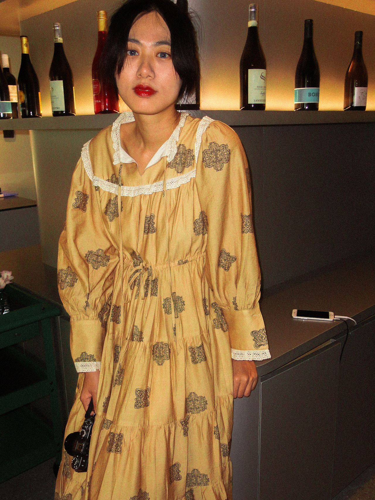 写真摄影丨作为城市的一份子，我们便是浪漫本身（图ZMzIzNTQ4ODc2） - 人像摄影 - 站酷设计师NINGNL_原创素材 - 站酷ZCOOL