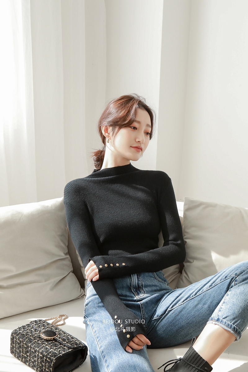 白甜 打底衫拍摄 打底衣拍摄 羊毛衫拍摄（图ZMzI5Nzk0OTEy） - 人像摄影 - 站酷设计师北斗摄影原创素材 - 站酷ZCOOL