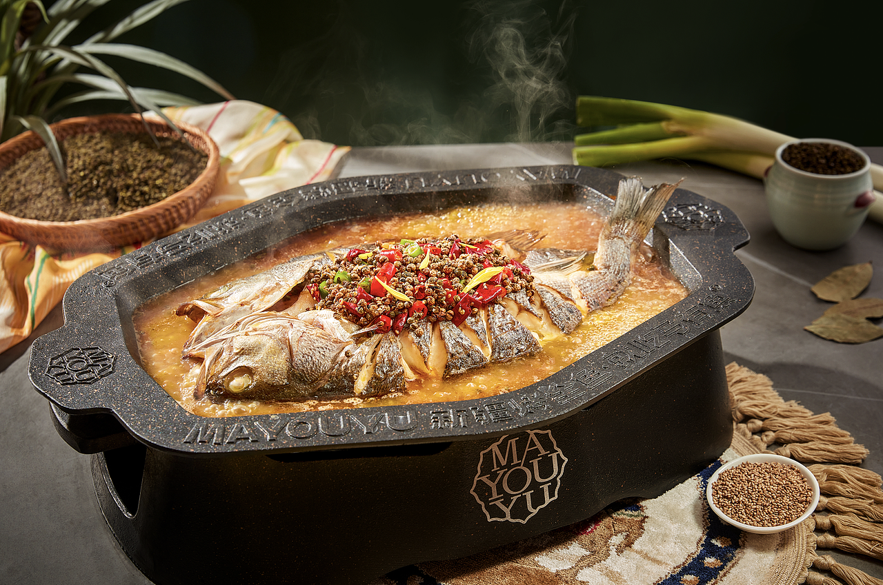 马有鱼---馕坑烤鱼拍摄&美术策划&美食置景（图ZMzExMTY2MDE2） - 美食摄影 - 站酷设计师朝花夕食_小夕原创素材 - 站酷ZCOOL