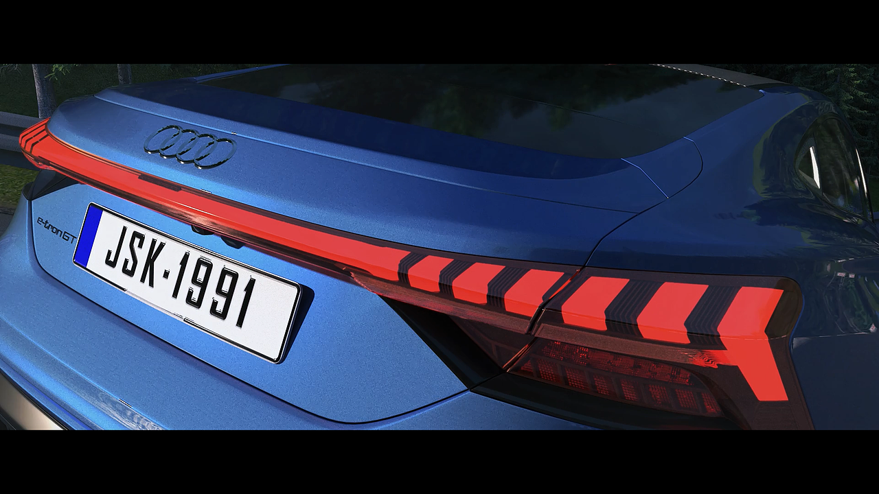 AUDI_山路