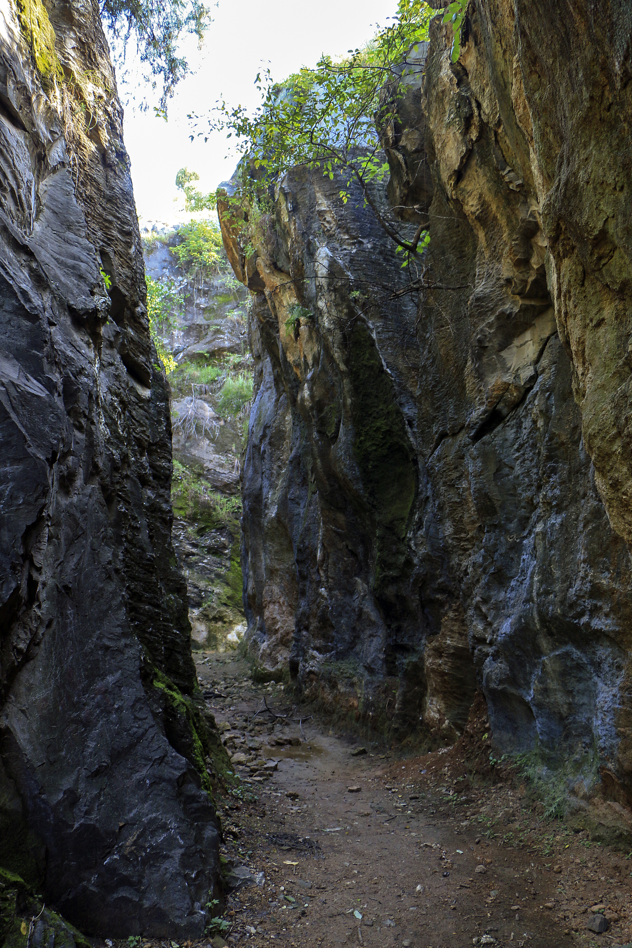 徐州银山大裂谷