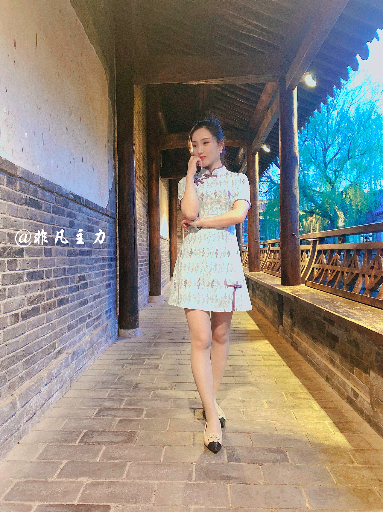 江南烟雨梦（图ZMzAwOTQ3NzA4） - 人像摄影 - 站酷设计师非凡主力原创素材 - 站酷ZCOOL