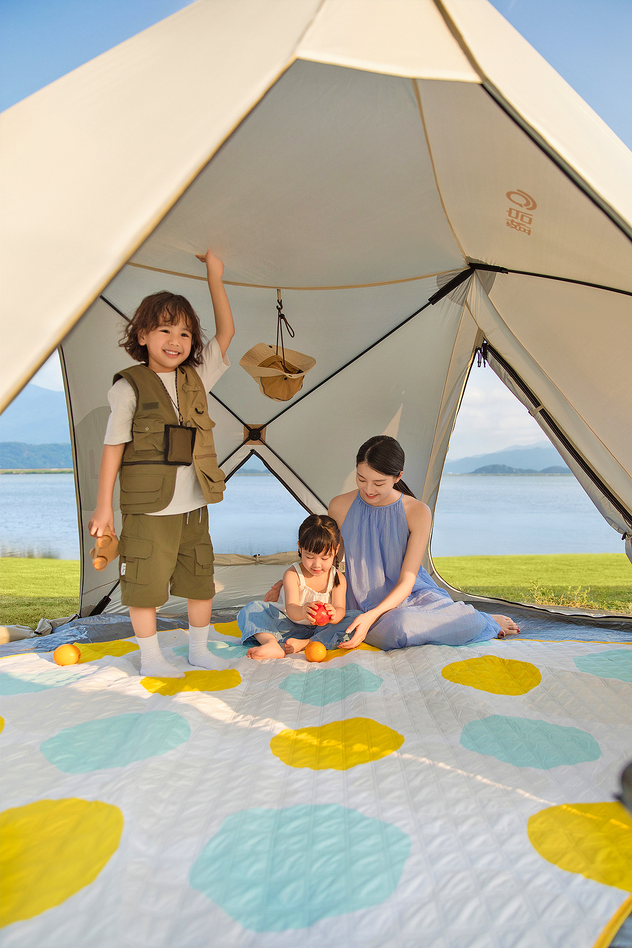 启橙安全座椅（以及户外用品）拍摄案例（图ZMzUzMzE2ODM2） - 产品摄影 - 站酷设计师歷歷皆糊塗原创素材 - 站酷ZCOOL