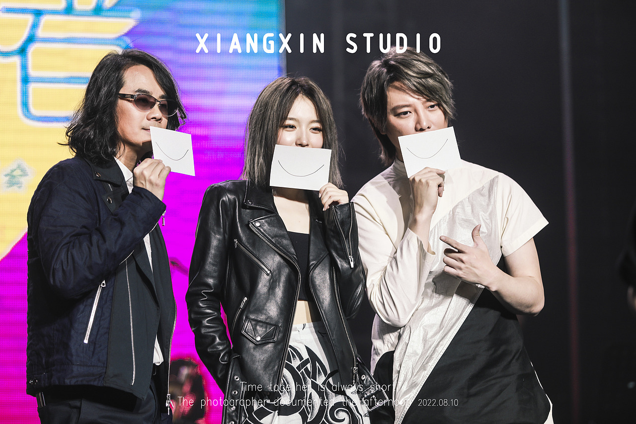 商业活动摄影|四川传媒学院飞儿乐队活动现场|图片直播（图ZMzU3ODM5MzI4） - 时尚/艺术摄影 - 站酷设计师象心商业活动摄影原创素材 - 站酷ZCOOL