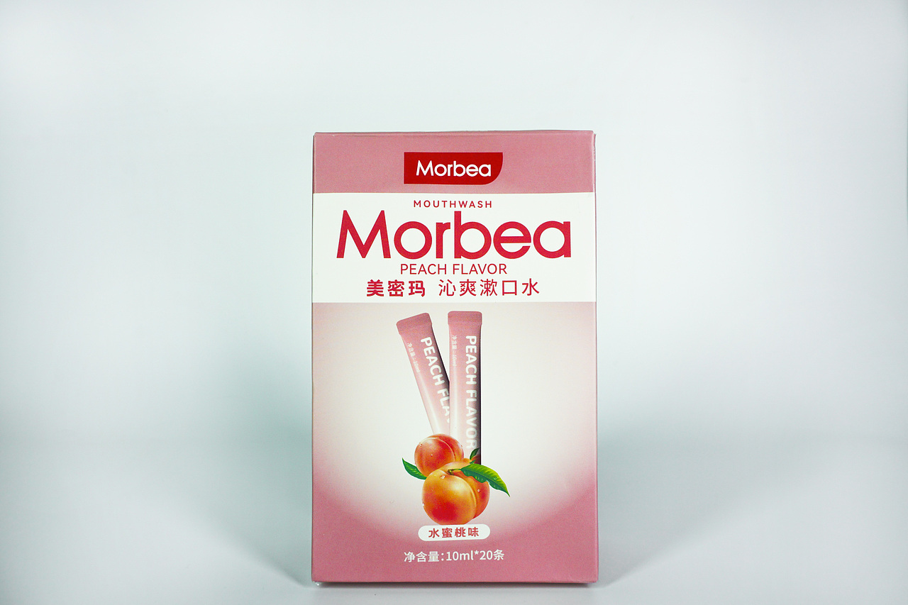 美密码沁爽漱口水采用水蜜桃作为口味，这种水果味道清新甜美，能够提供愉悦的使用体验。水蜜桃含有丰富的维生素和矿物质，对口腔健康有益。