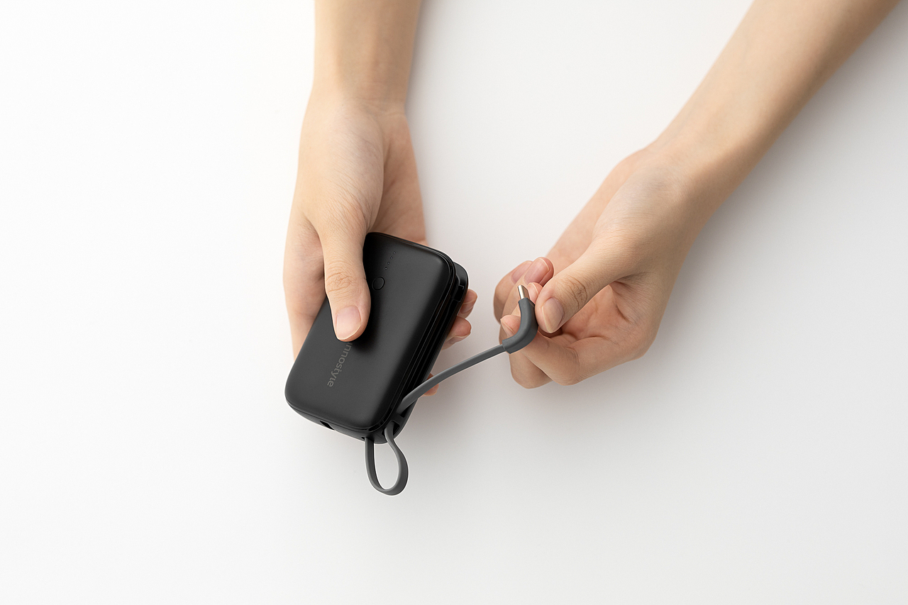 随手拍丨innostyle 10000mAh 充电宝