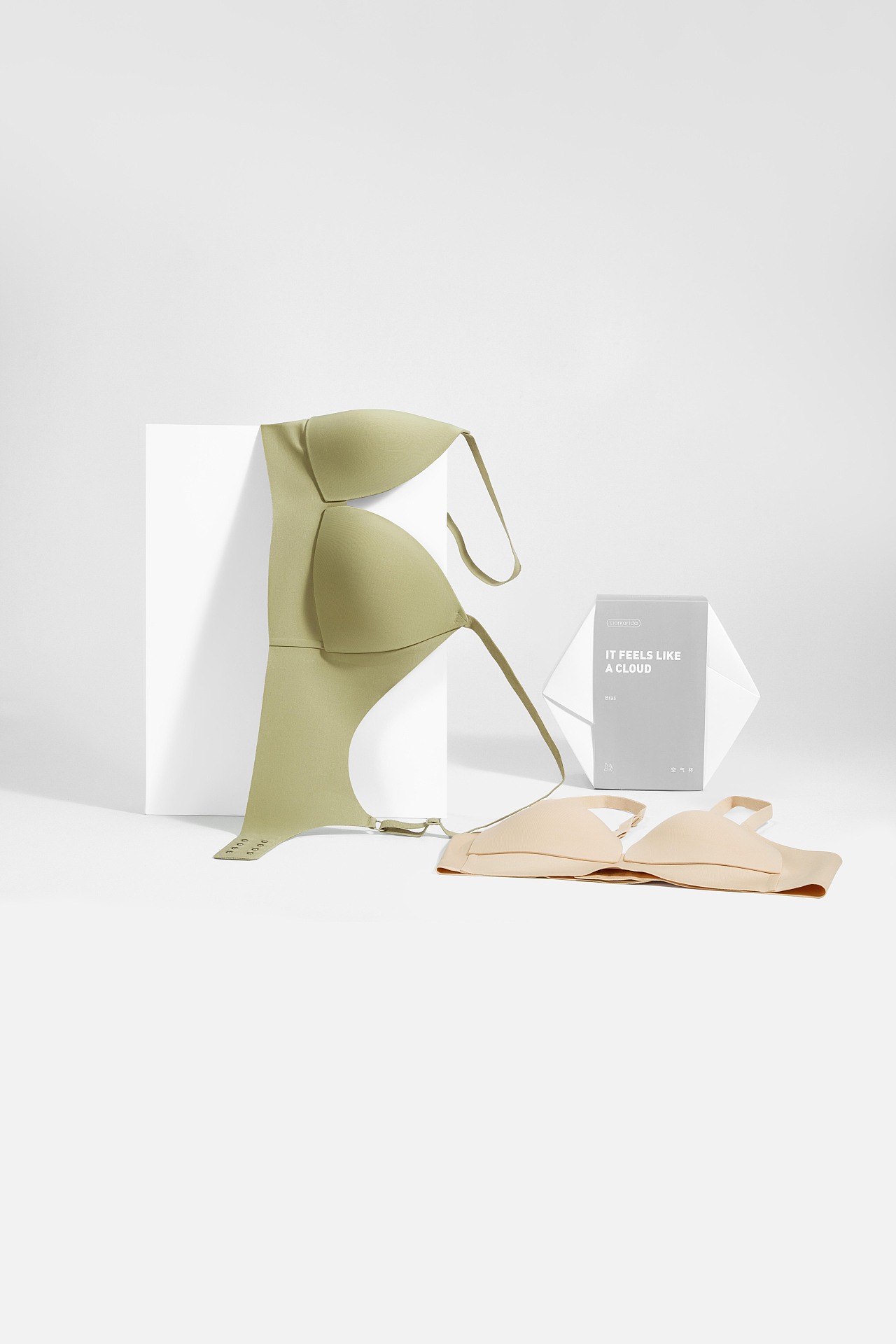 内衣修图（图ZMzMwMDQ4ODgw） - 修图/后期 - 站酷设计师SuperPop原创素材 - 站酷ZCOOL