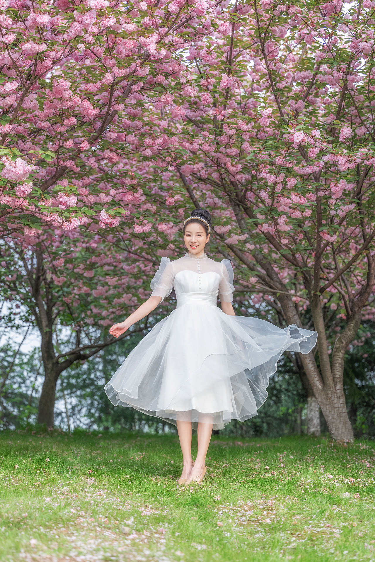 櫻花林（圖ZMzE1MTM2MDI0） - 人像攝影 - 站酷設(shè)計(jì)師糊涂仙人LEO原創(chuàng)素材 - 站酷ZCOOL