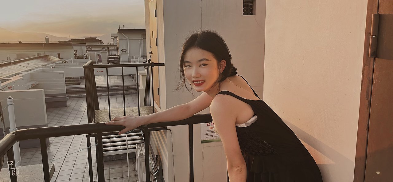 天台上的氛围感照片太绝了