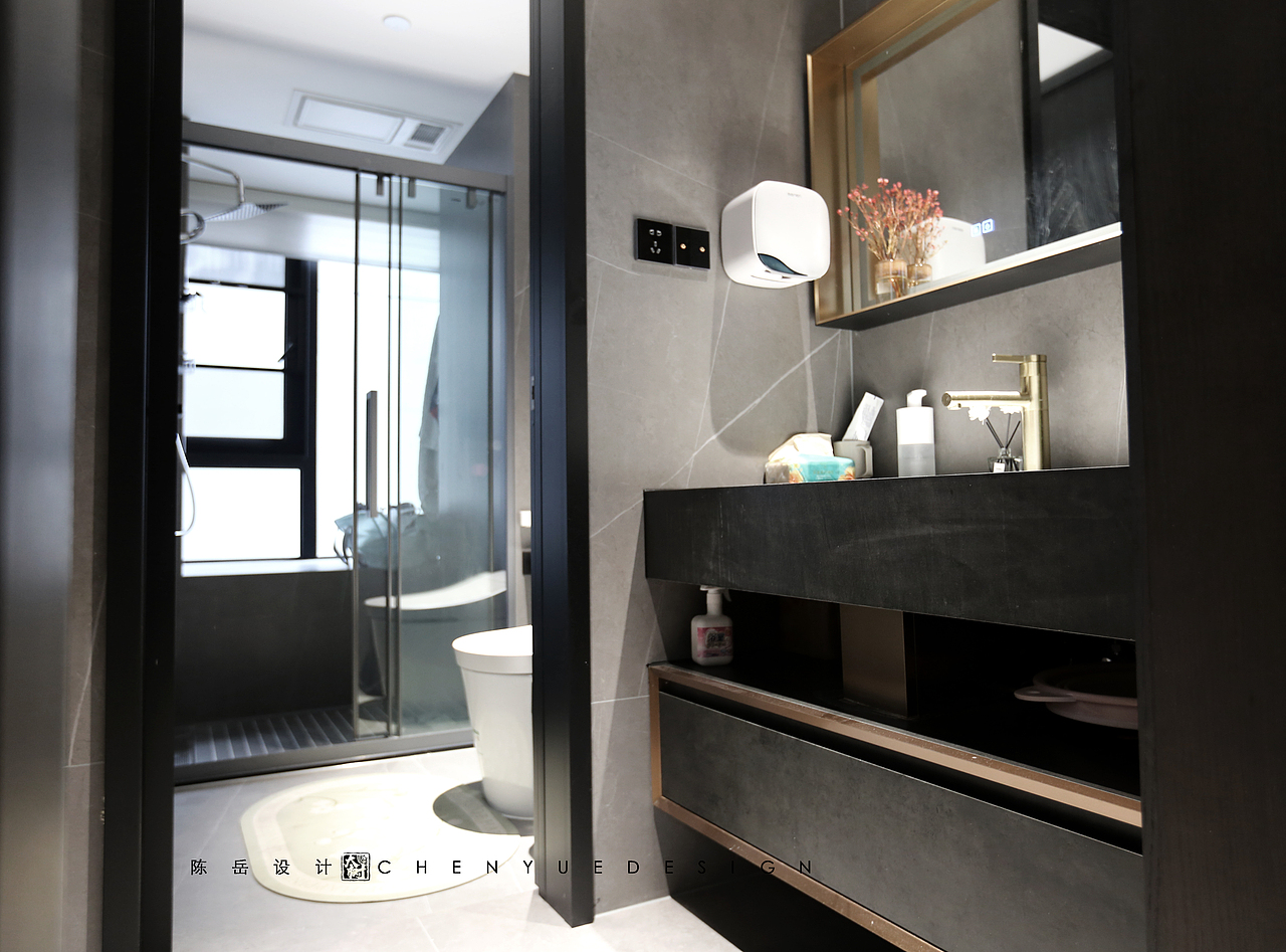 陈岳作品落地实景  |  蔚蓝卡地亚花园城 /意式轻奢