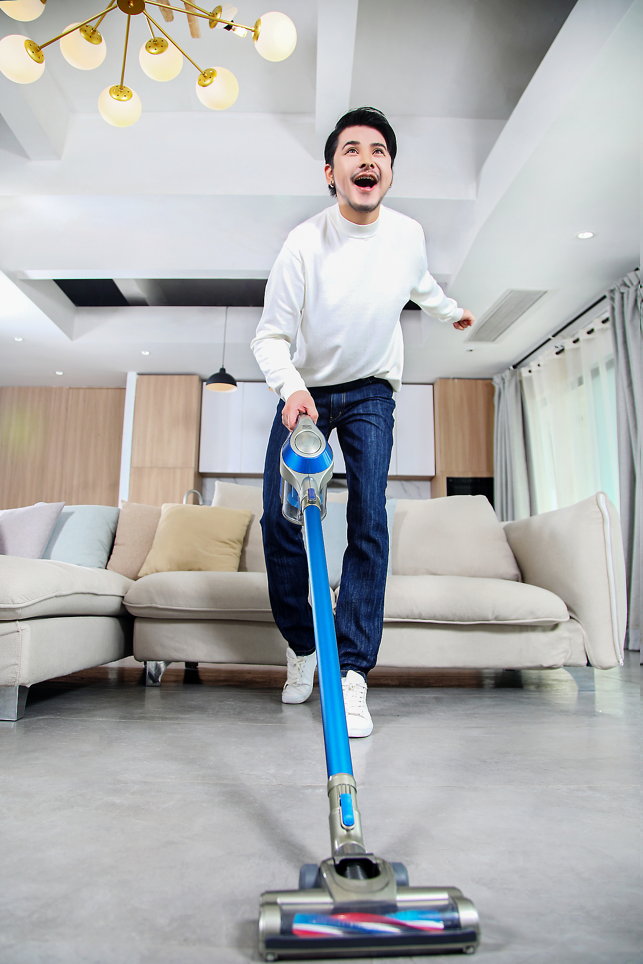 克林麦斯品牌吸尘器模特拍摄评测视频主图视频详情页