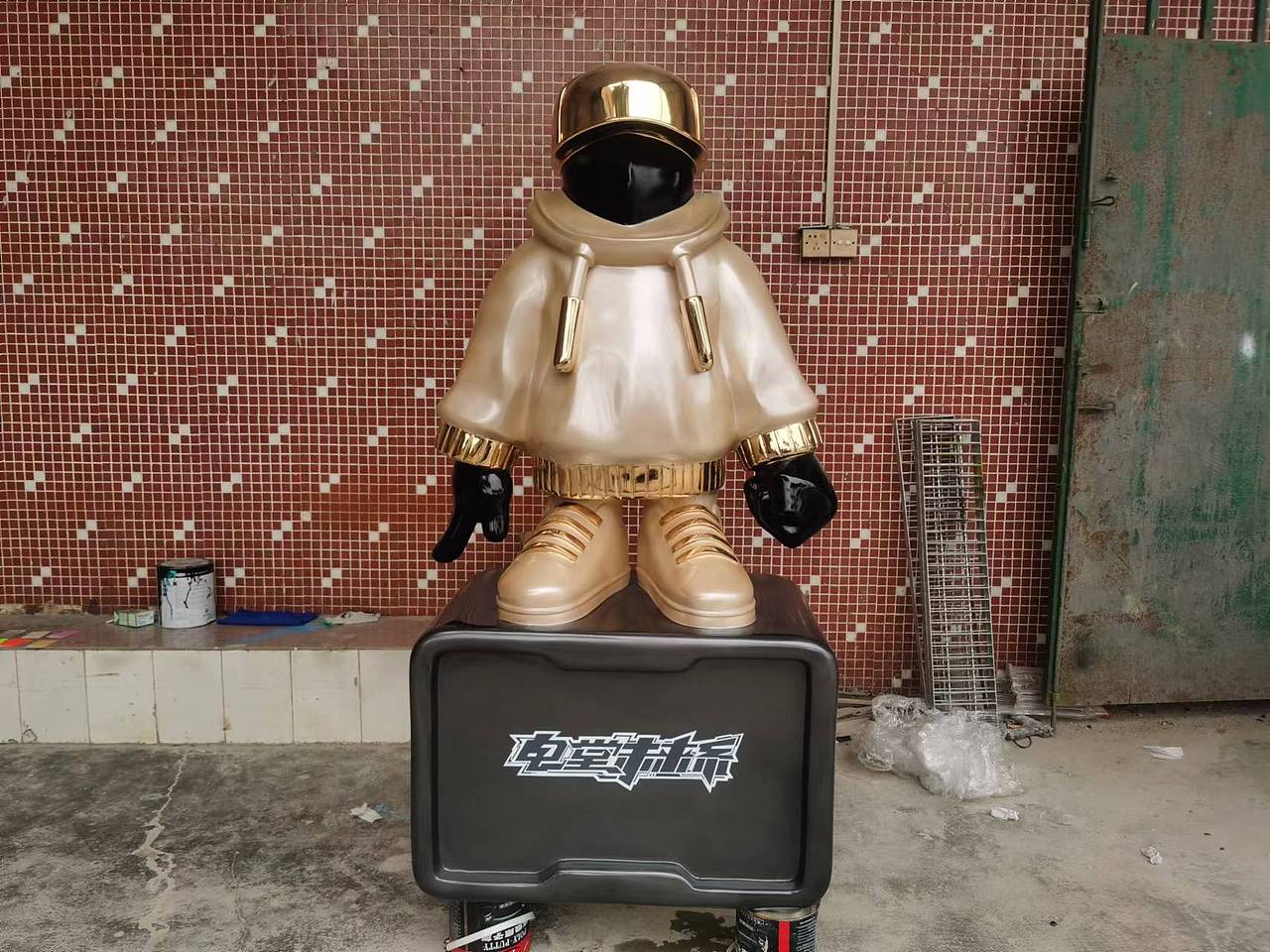 金粤玻璃钢雕塑案例分享