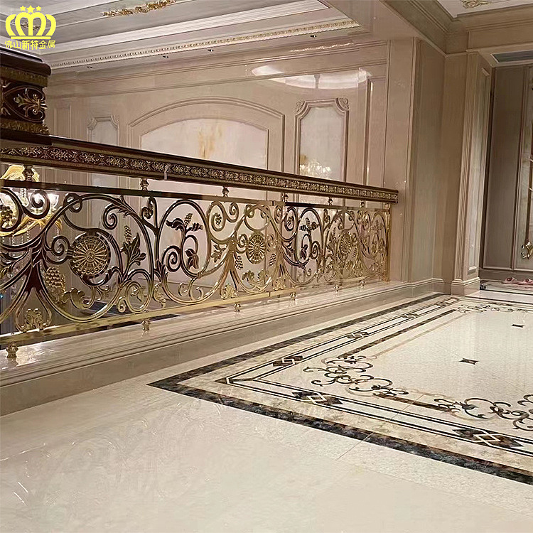 豪华别墅旋转楼梯铜镀金色护栏