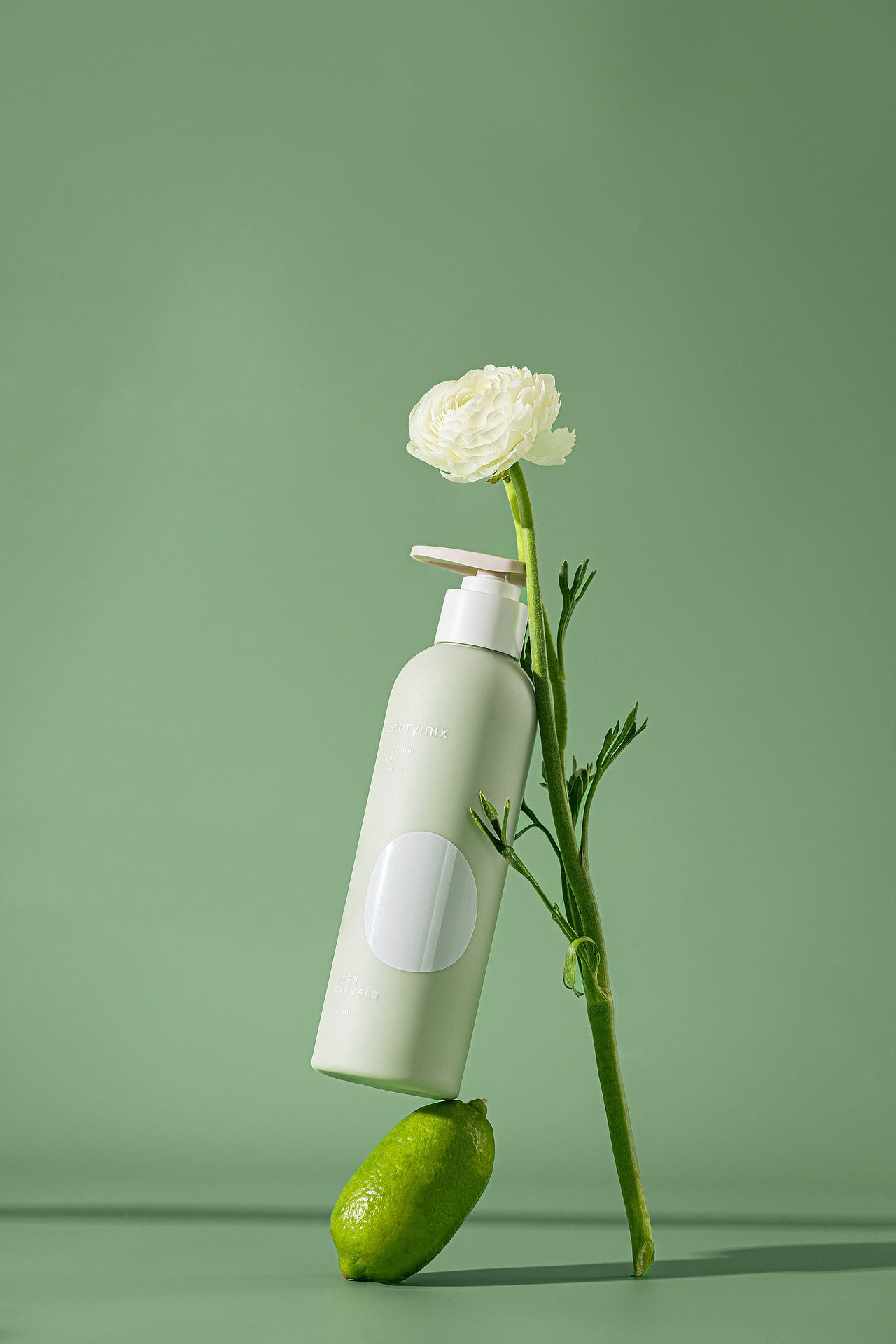 Storymix · 超级清爽的控油洗发水（图ZMzM5NDQ5NjQ4） - 产品摄影 - 站酷设计师摄影师_暮辰原创素材 - 站酷ZCOOL