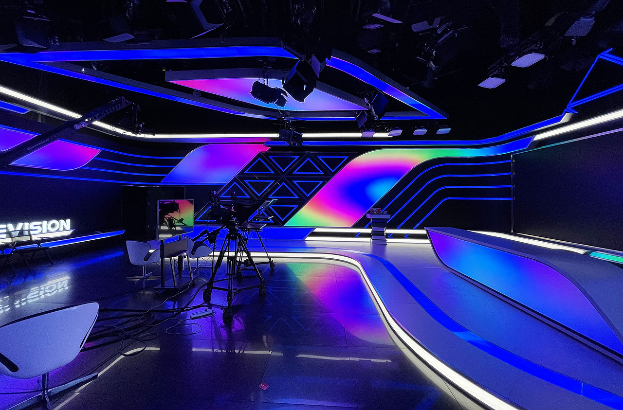 4K演播厅（图ZMzU5MzI0OTY4） - 舞台美术 - 站酷设计师三流舞美设计原创素材 - 站酷ZCOOL