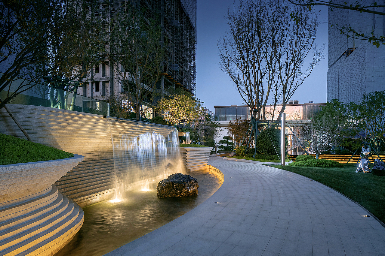 流动的山海浪漫丨青岛润诚天悦华府