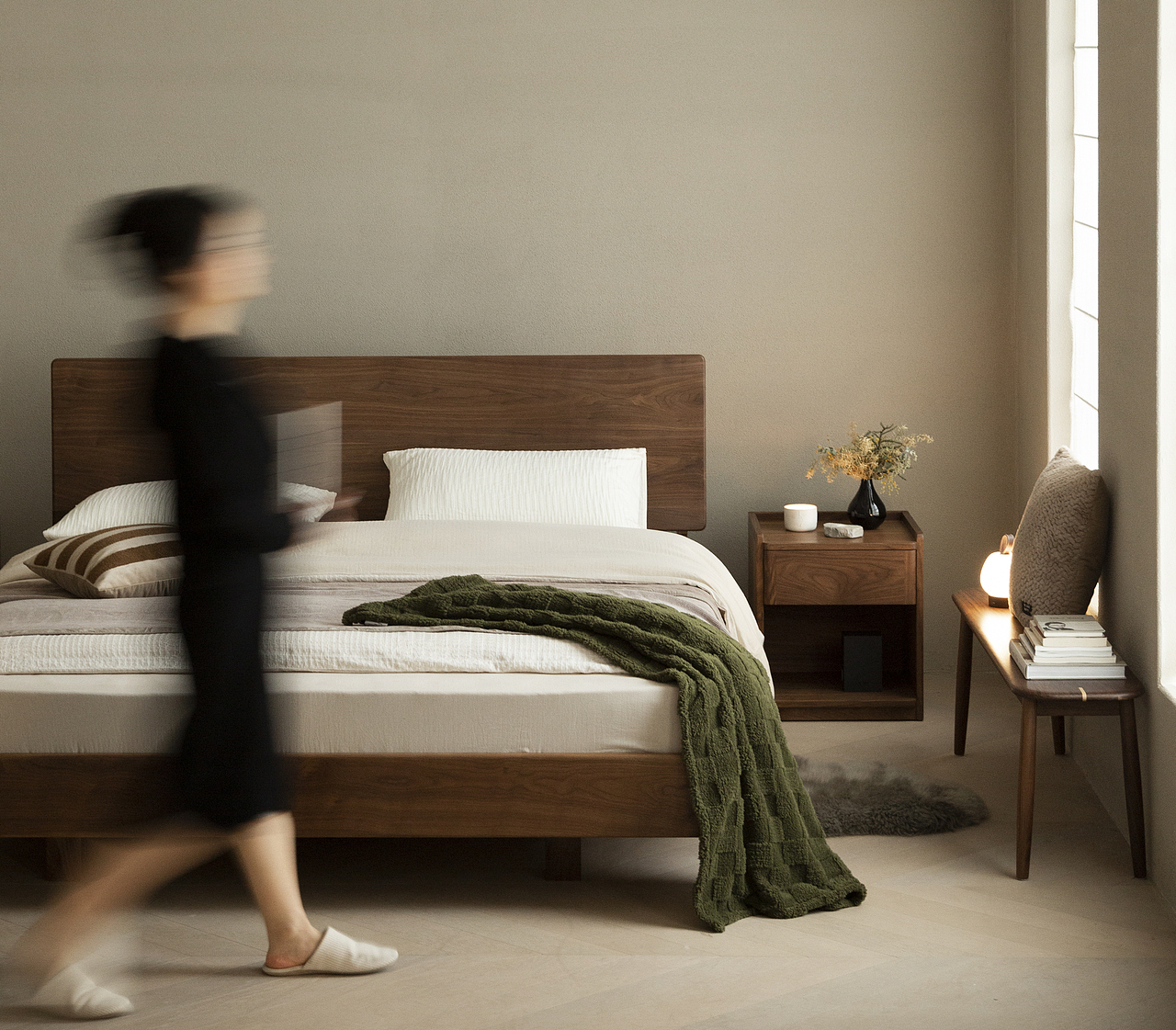 家具摄影-Urban season城市季节实木床| 黑胡桃家具